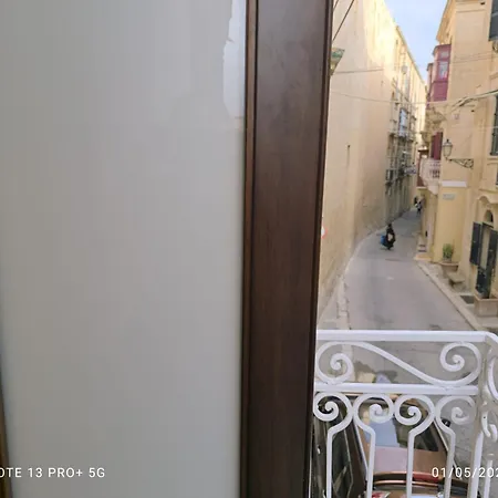 דירה Birgu's Traditional