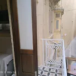 Birgu's Traditional Apartamento