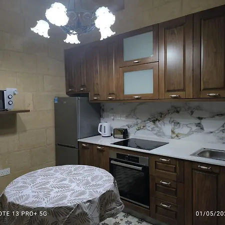 Birgu's Traditional Apartament