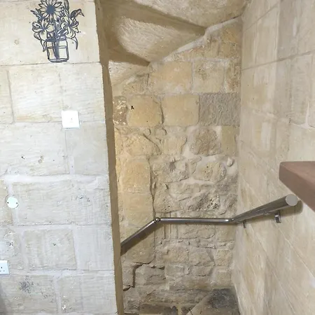 公寓 Birgu's Traditional